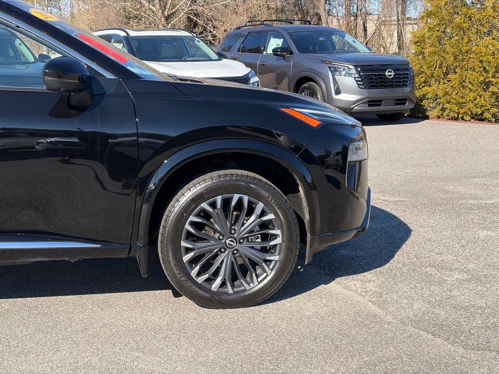 Certified 2025 Nissan Rogue Platinum w/ Platinum Premium Package image 9