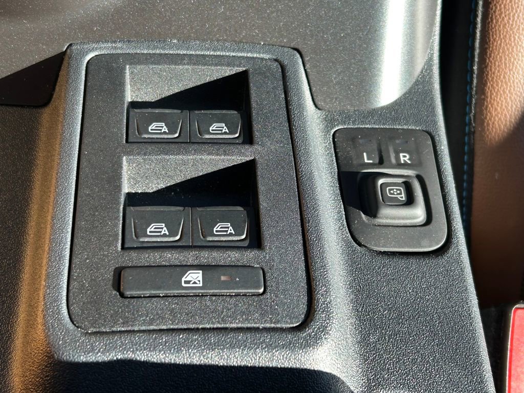 Used 2024 Ford Bronco Outer Banks image 35