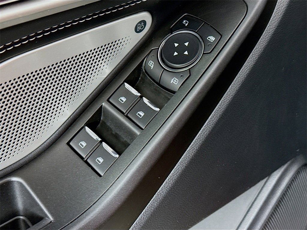 Used 2020 Ford Explorer ST w/ ST Street Pack image 17