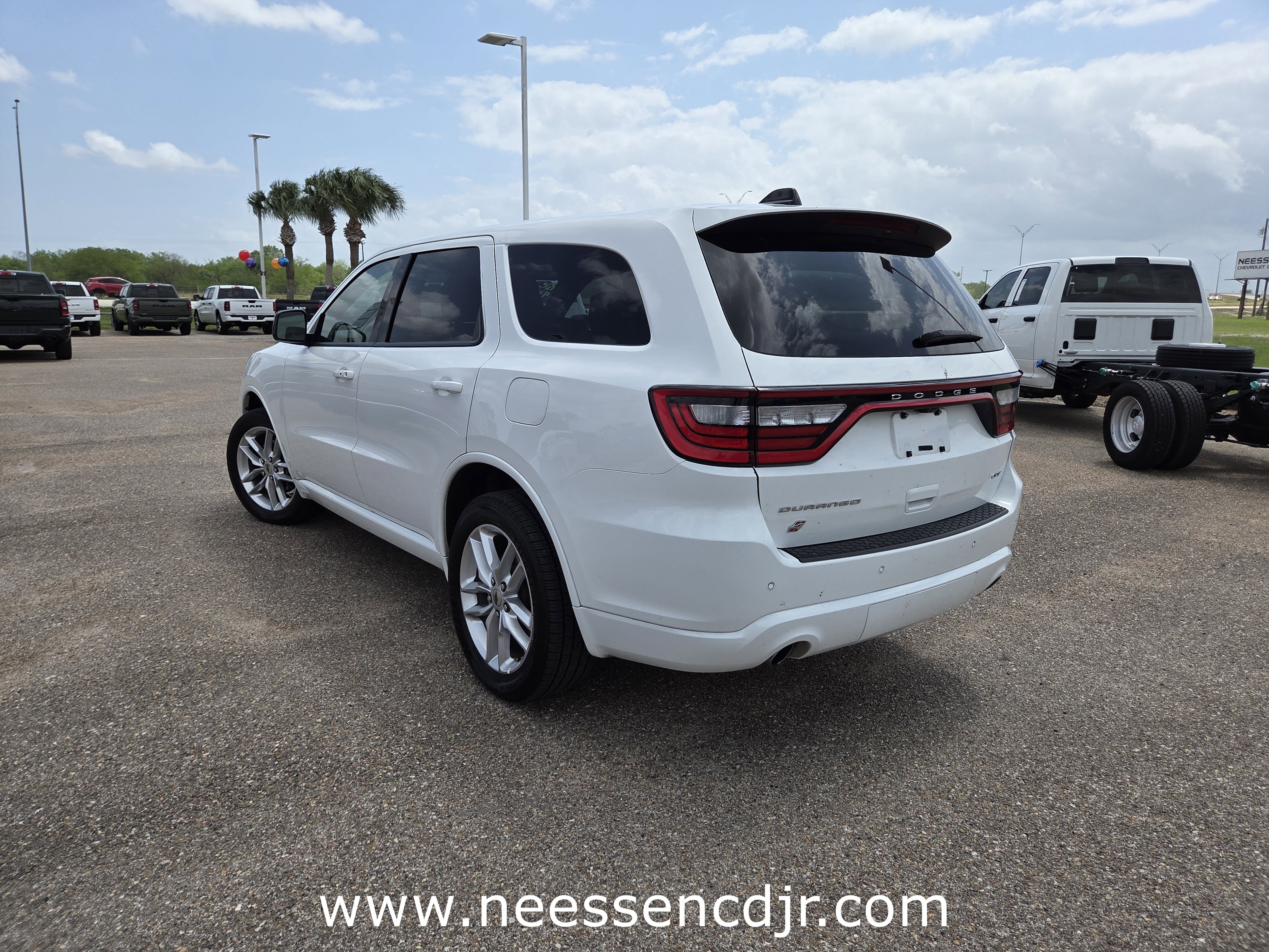 Used 2023 Dodge Durango GT image 5