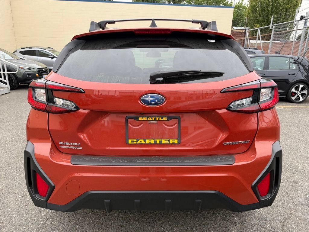 Used 2024 Subaru Crosstrek 2.0i Premium AWD/4WD image 6