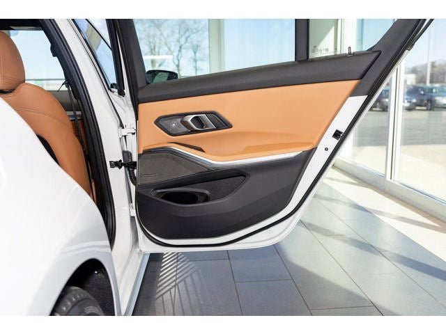 New 2026 BMW 330i xDrive Sedan w/ Convenience Package image 75