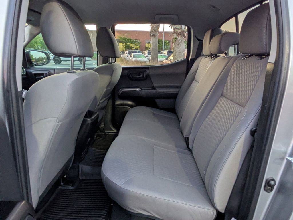 Certified 2023 Toyota Tacoma SR5 w/ Technology Package AWD/4WD image 15