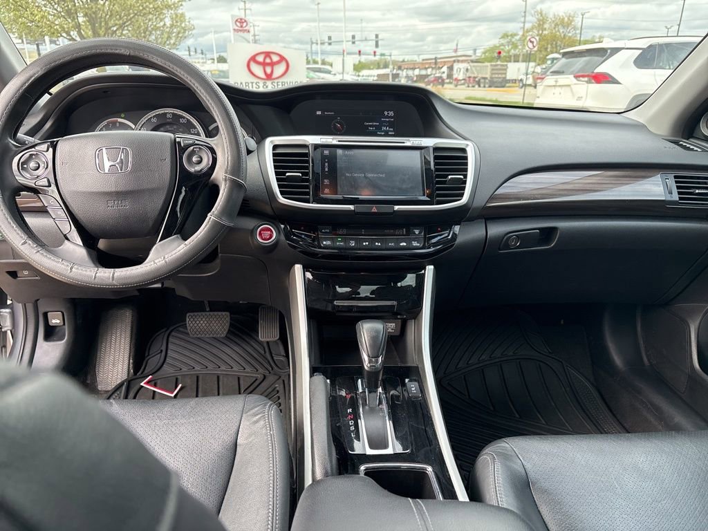 Used 2017 Honda Accord EX-L image 21