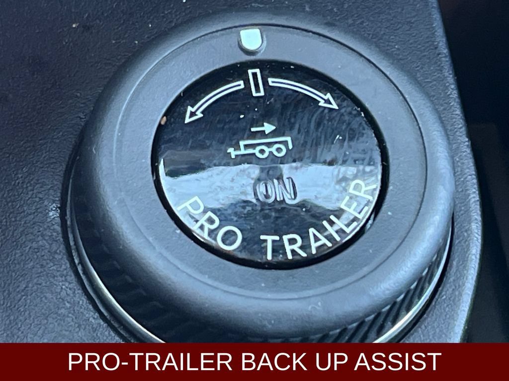 Certified 2025 Ford Expedition Active AWD/4WD image 6