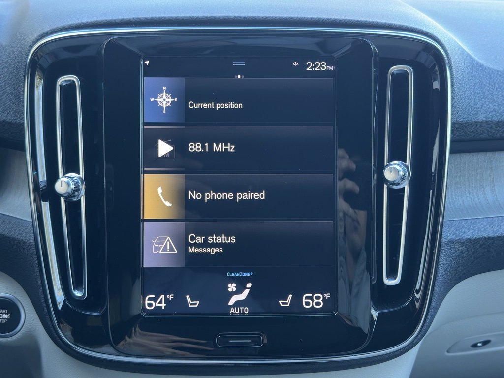 Used 2020 Volvo XC40 T4 Inscription image 47