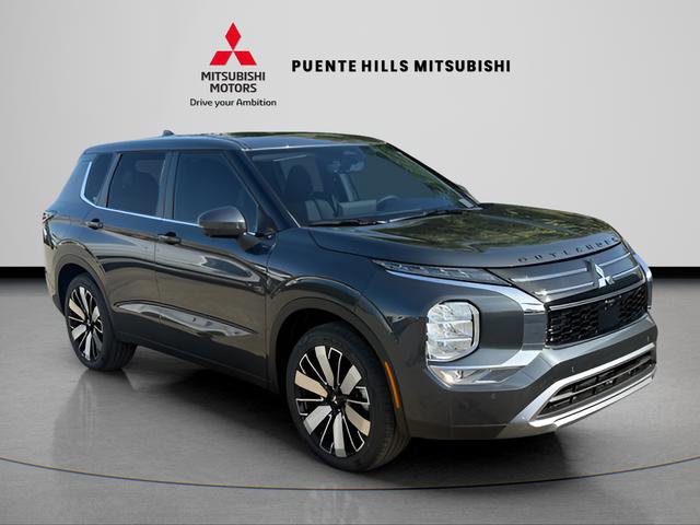 New 2026 Mitsubishi Outlander SE FWD image 3