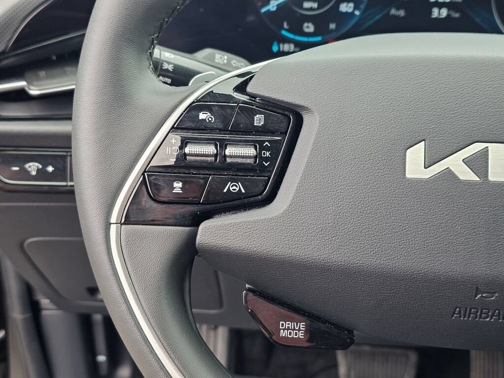 Certified 2025 Kia Niro Wind FWD image 36