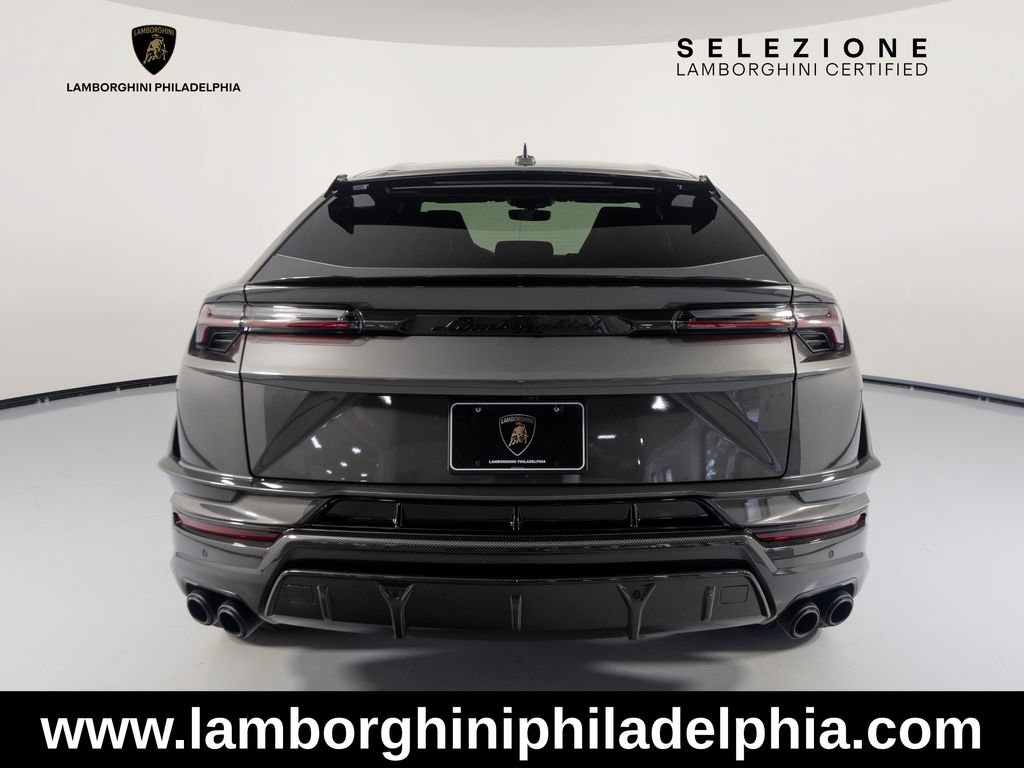 Used 2024 Lamborghini Urus Performante AWD/4WD image 4