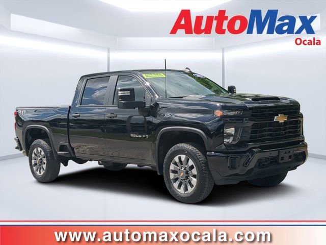 Used 2025 Chevrolet Silverado 2500 Custom w/ Custom Value Package AWD/4WD image 1