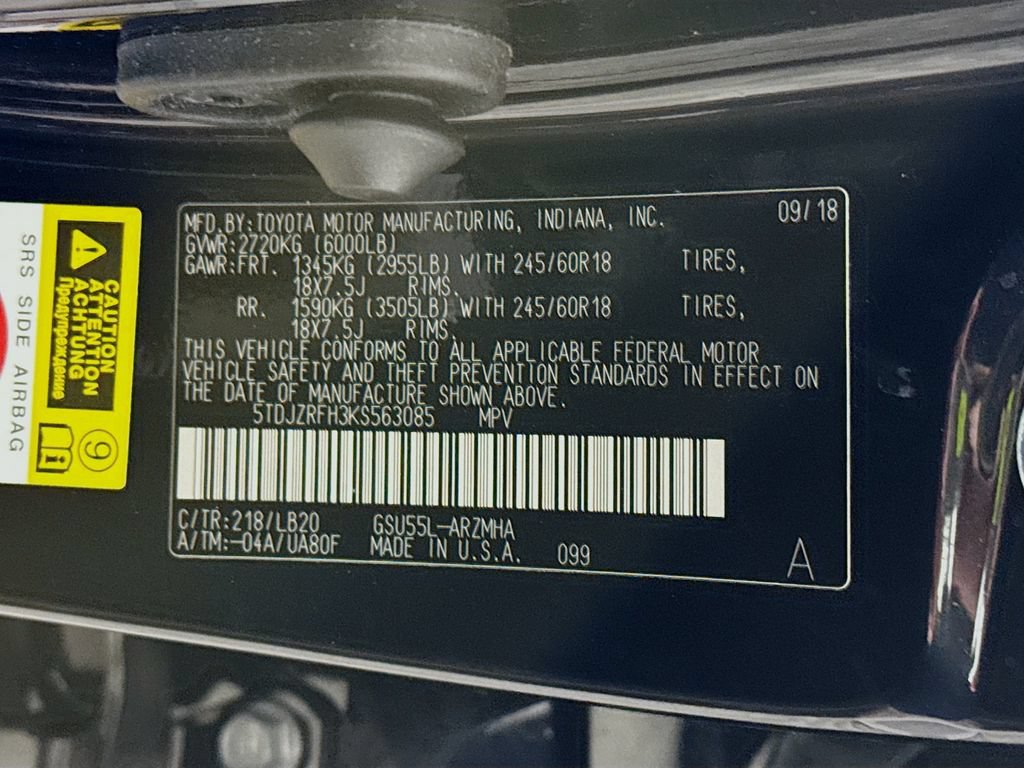 Certified 2019 Toyota Highlander XLE AWD/4WD image 40