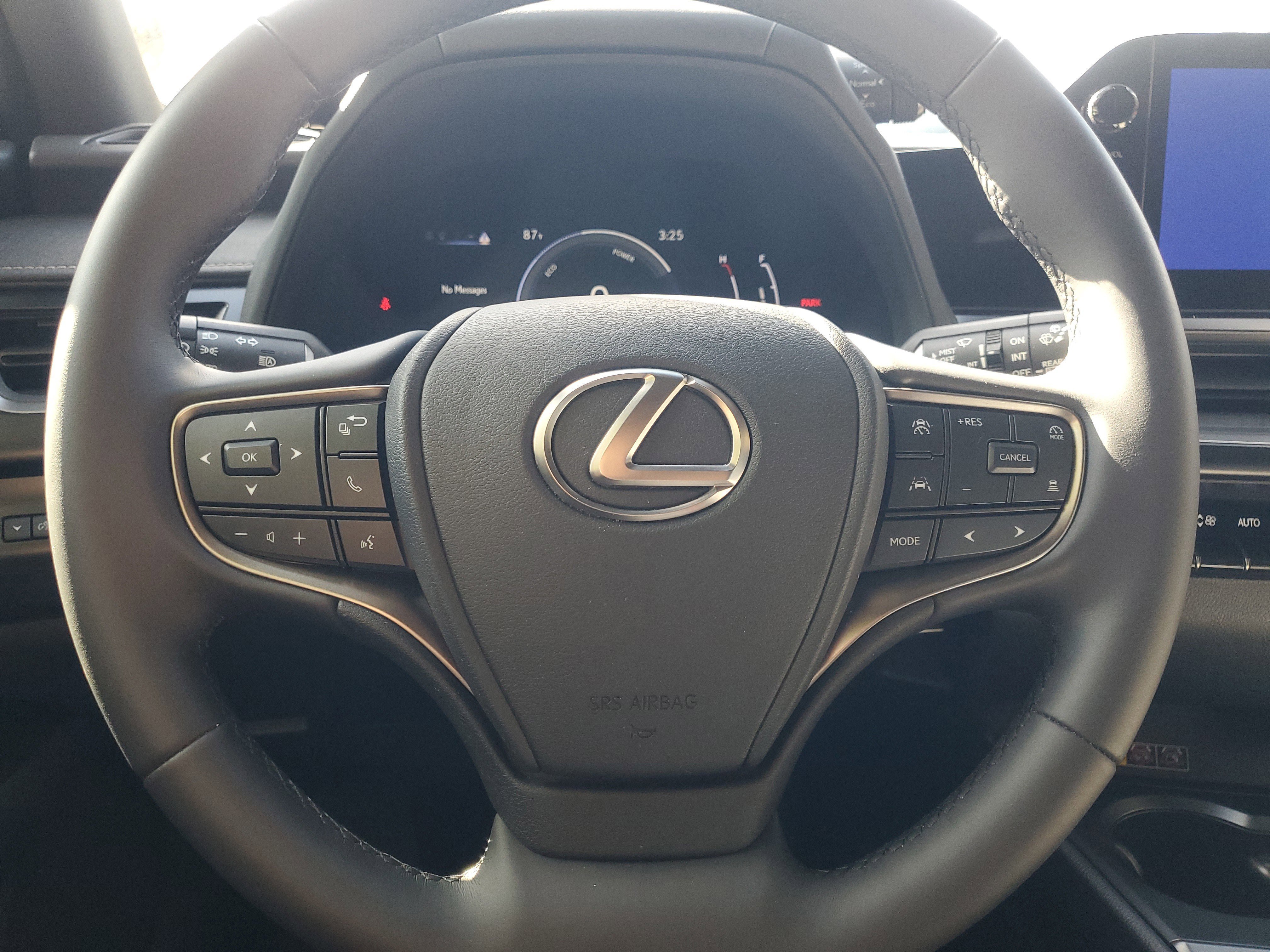 Used 2025 Lexus UX 300h FWD w/ Accessory Package (Z2) image 19