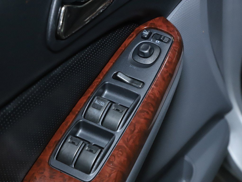 Used 2005 Acura MDX Touring image 20