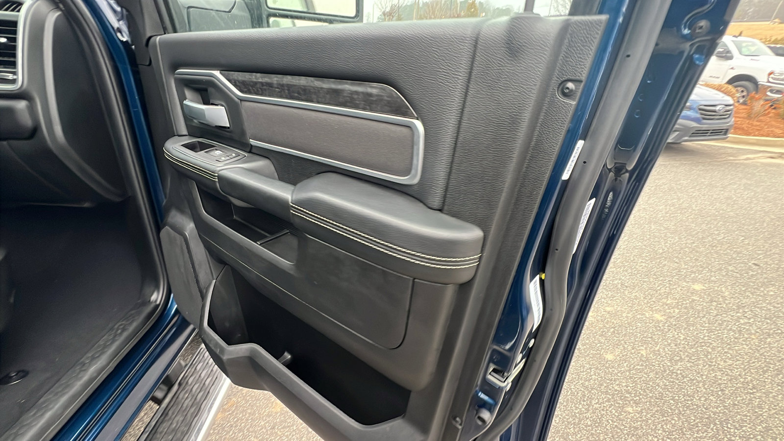 Used 2024 RAM 2500 Big Horn w/ Bed Utility Group image 19