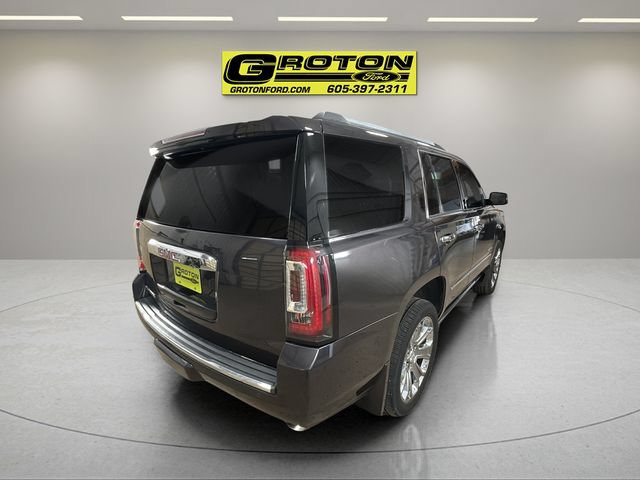 Used 2015 GMC Yukon Denali w/ Premium Package AWD/4WD image 5