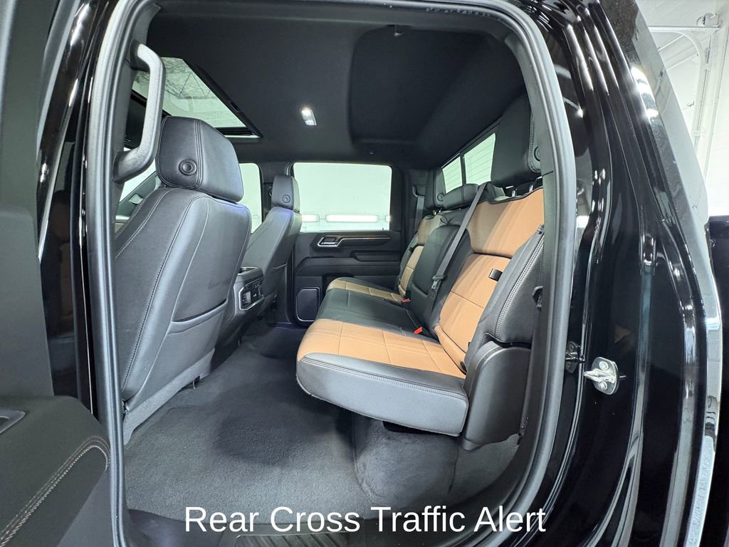Used 2024 Chevrolet Silverado 2500 High Country image 21
