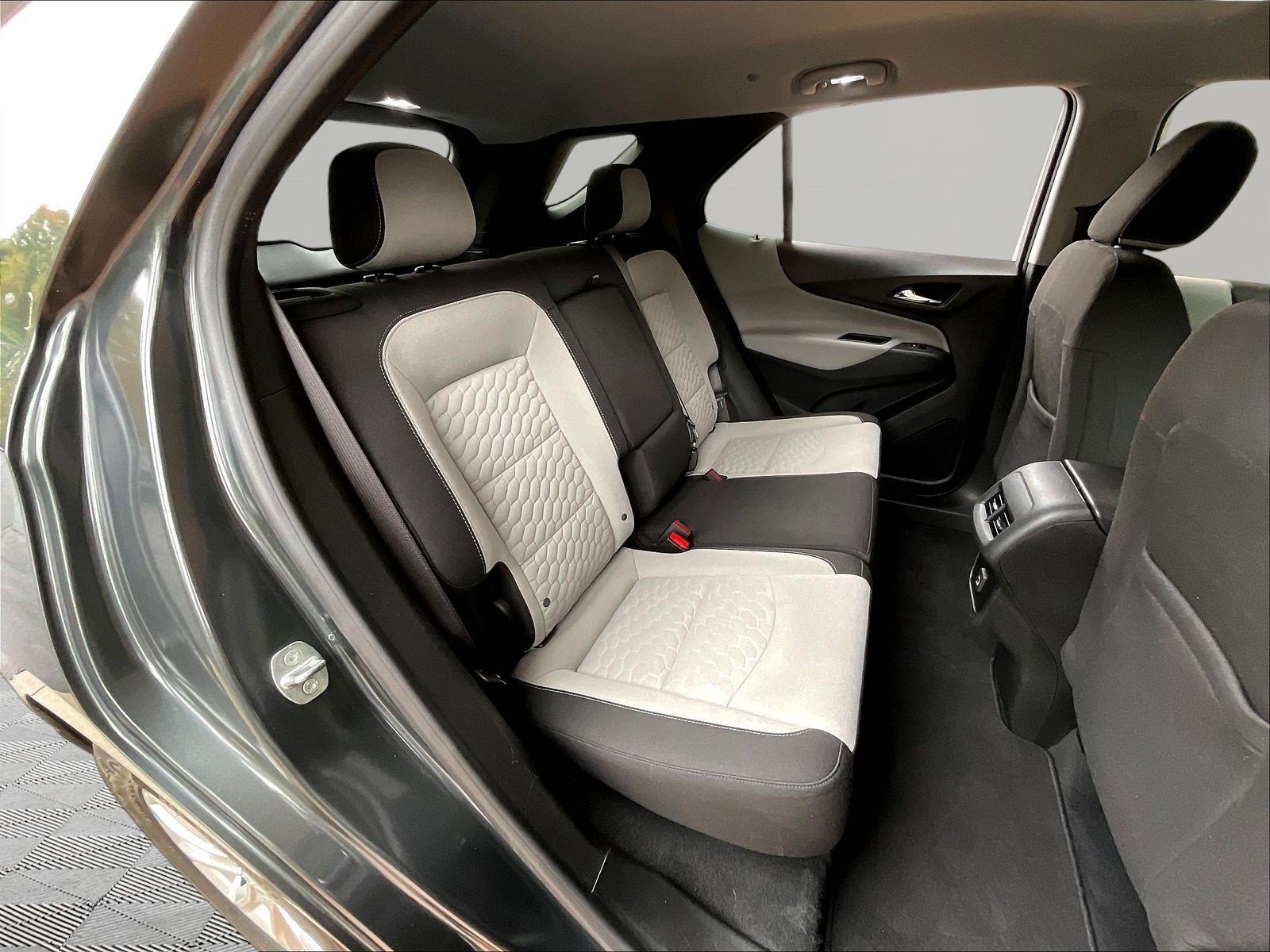 Used 2021 Chevrolet Equinox LS w/ LPO, Blackout Package FWD image 24