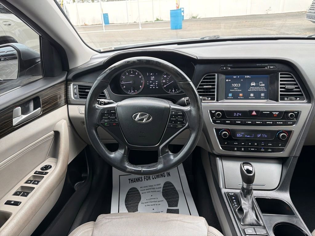 Used 2017 Hyundai Sonata Limited image 15