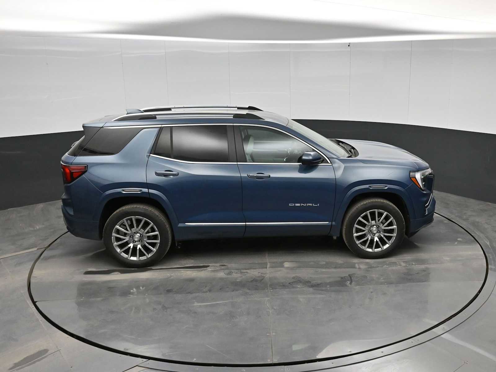 New 2026 GMC Terrain Denali AWD/4WD image 31