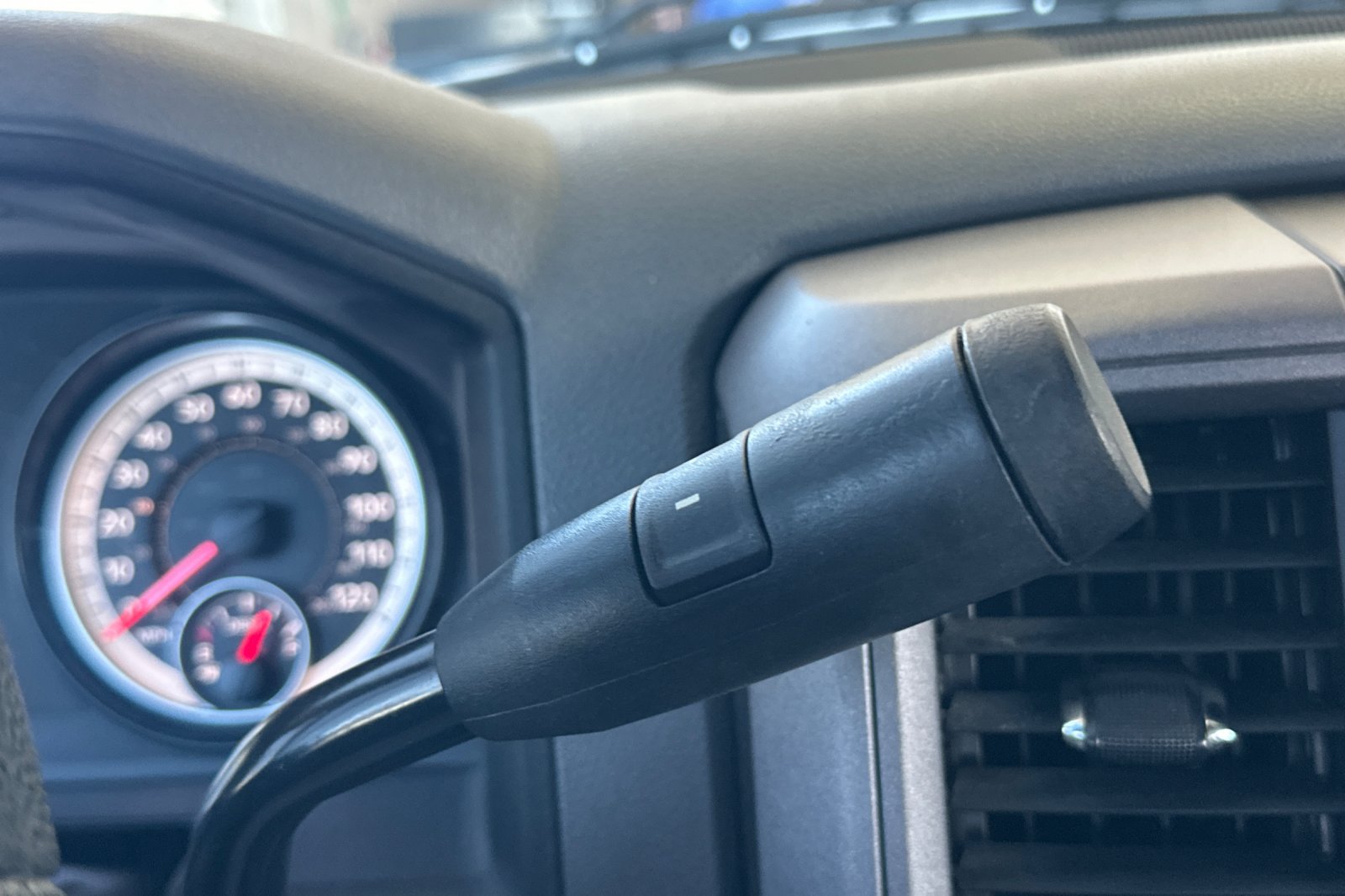 Used 2014 RAM 2500 Tradesman w/ Chrome Appearance Group AWD/4WD image 20