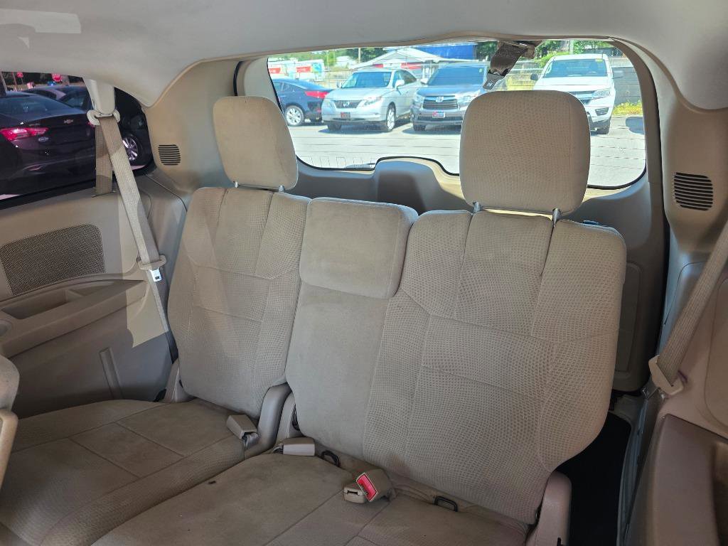 Used 2013 Dodge Grand Caravan SE image 7