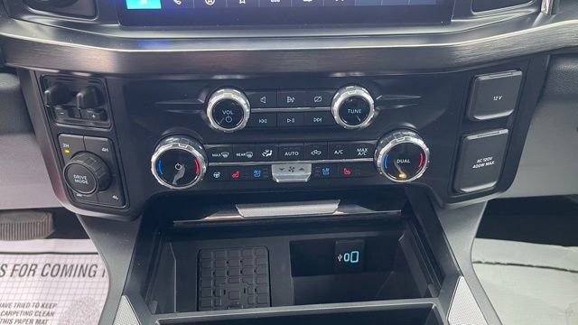 Used 2024 Ford F350 Lariat w/ Lariat Ultimate Package AWD/4WD image 22