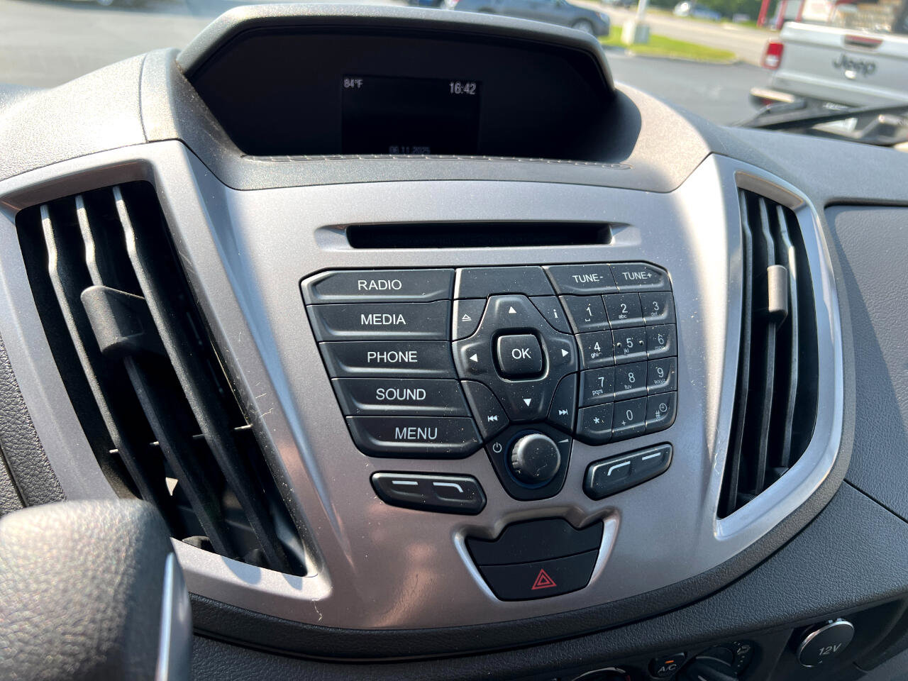 Used 2016 Ford Transit 150 XLT image 34