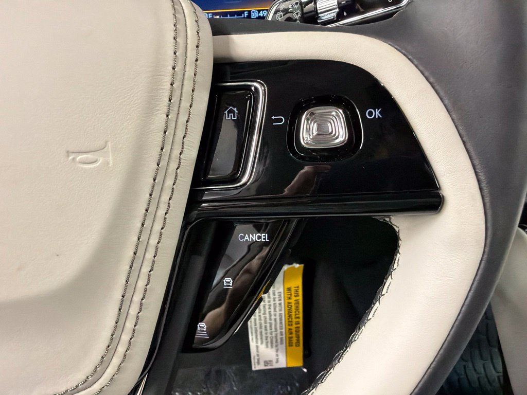 New 2027 Lincoln Aviator Reserve AWD/4WD image 17