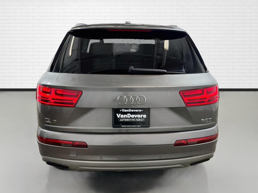 Used 2018 Audi Q7 3.0T Premium Plus w/ Premium Plus Package AWD/4WD image 8