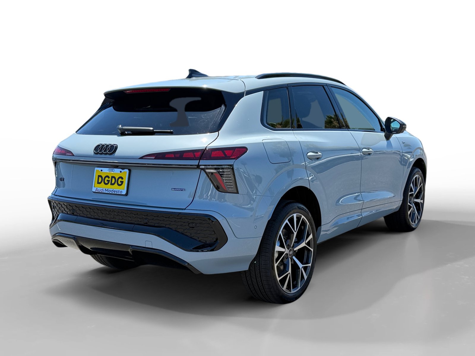New 2026 Audi Q3 quattro 2.0T AWD/4WD image 5