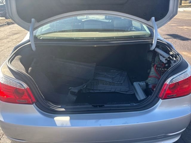 Used 2010 BMW 535i xDrive Sedan image 19