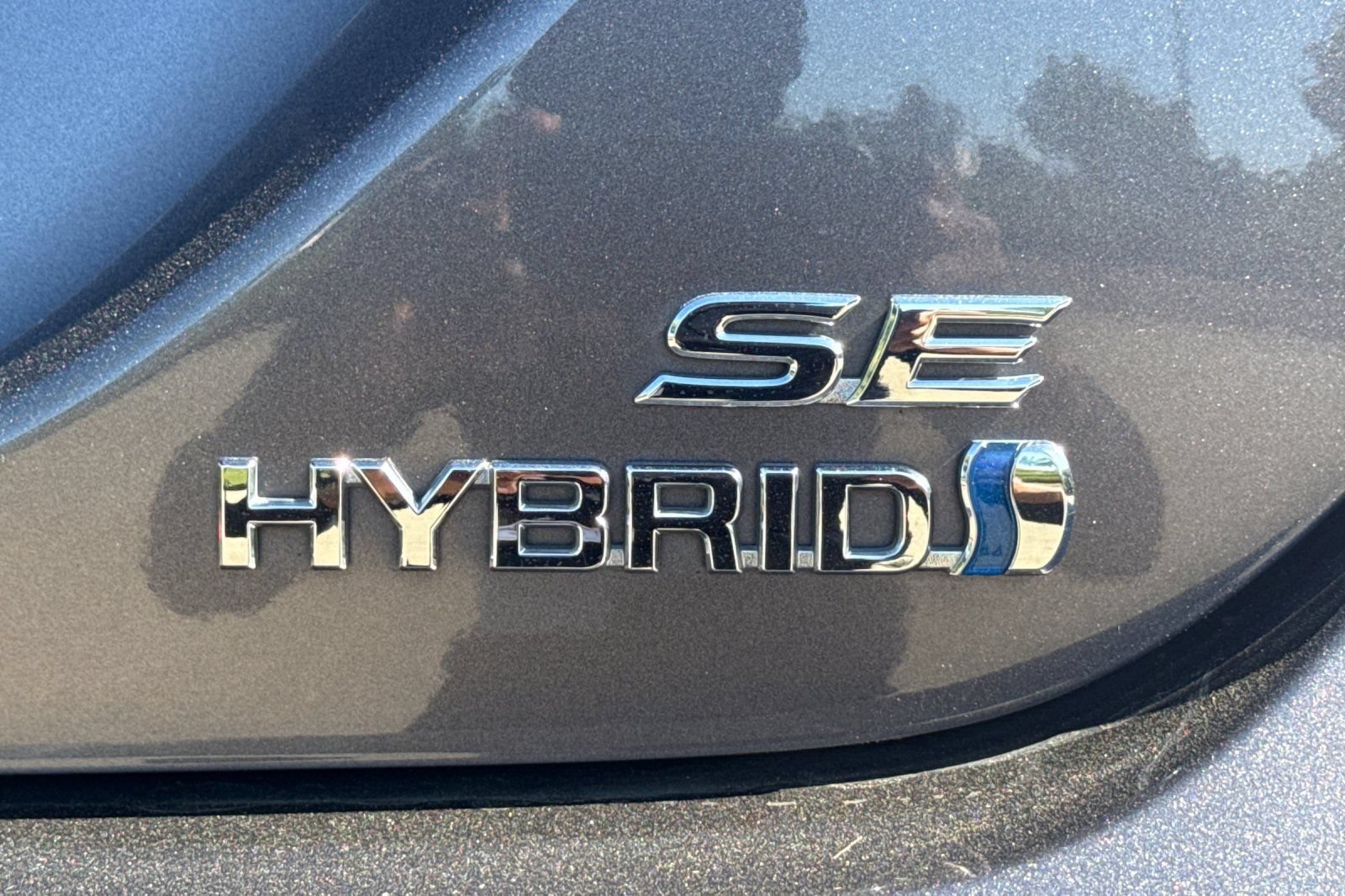 Used 2021 Toyota Camry SE w/ Cold Weather Package FWD image 51