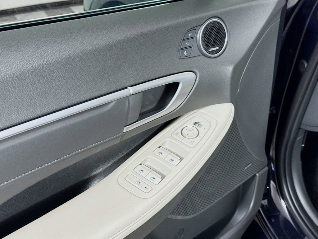 Used 2024 Hyundai Sonata Limited image 17