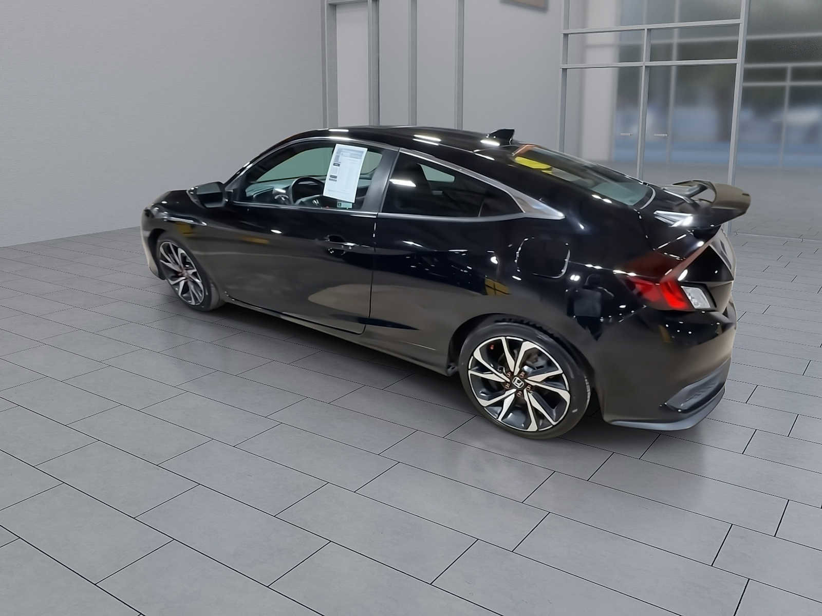 Used 2018 Honda Civic Si image 6