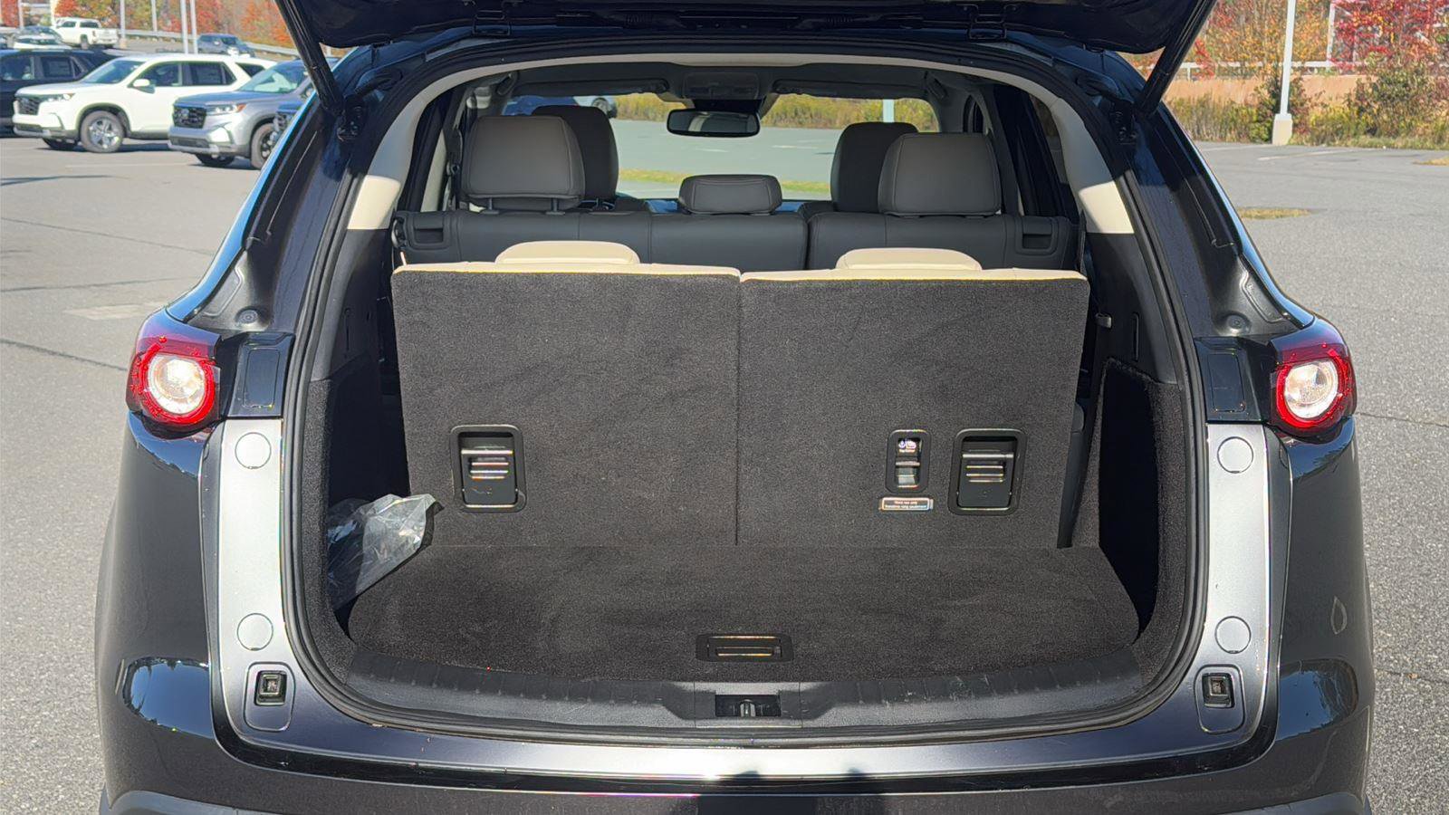 Used 2022 MAZDA CX-9 Touring image 23