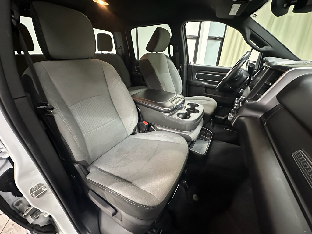 Used 2024 RAM 2500 Big Horn image 25