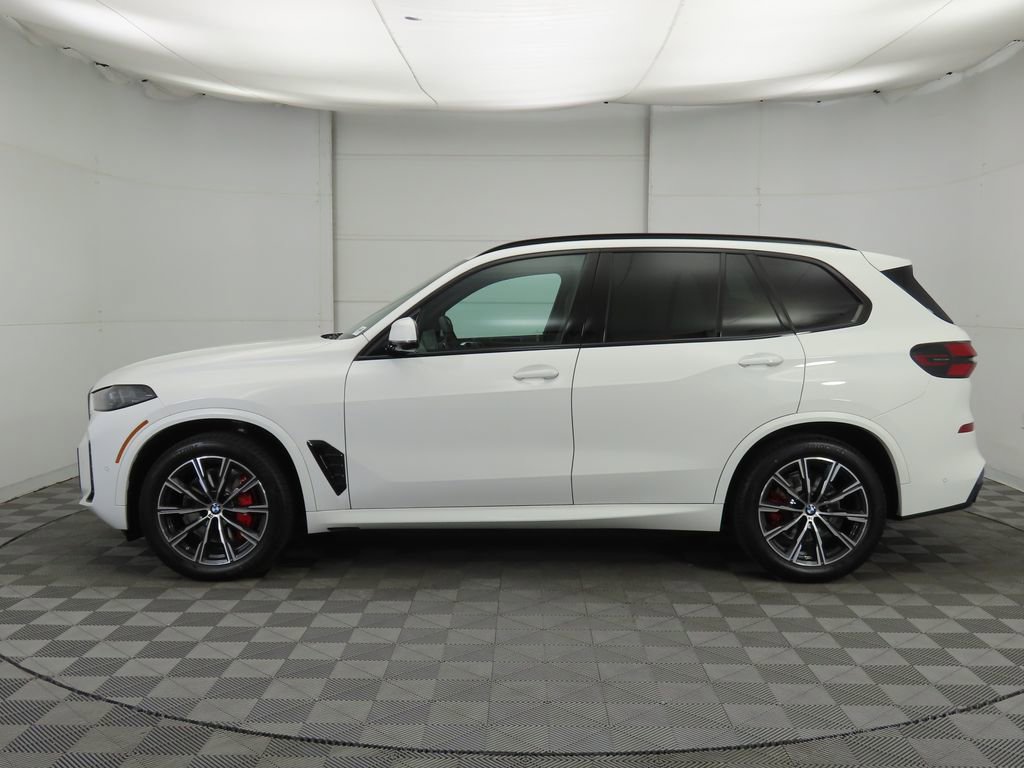 New 2026 BMW X5 sDrive40i w/ M Sport Package image 8