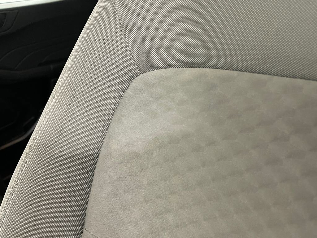 Used 2022 Ford Escape SE w/ Cold Weather Package image 16