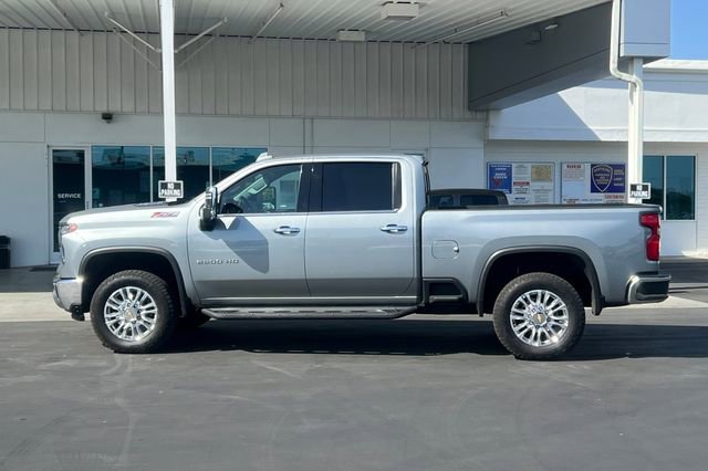 Used 2024 Chevrolet Silverado 2500 LTZ w/ LTZ Convenience Package AWD/4WD image 7