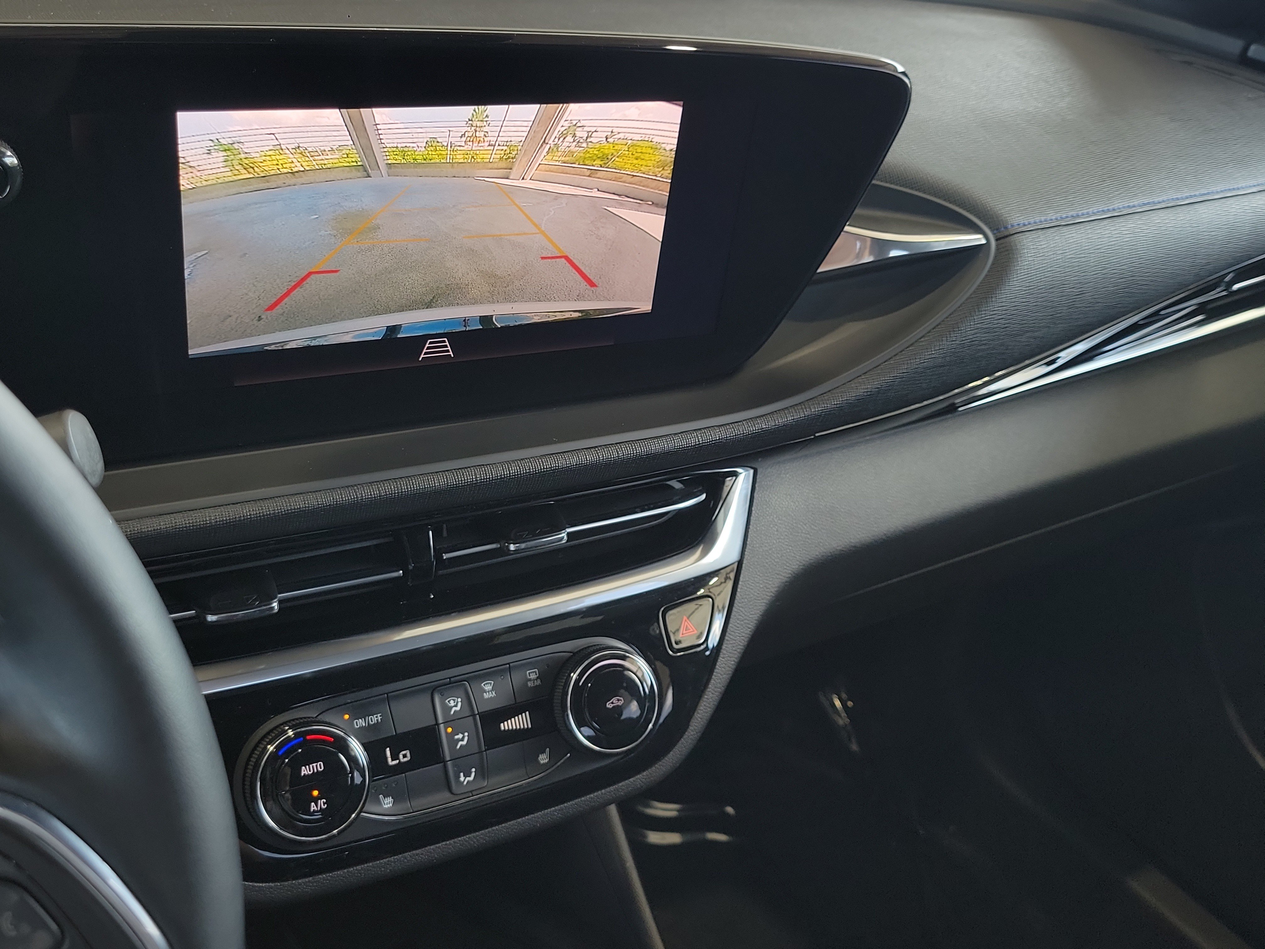 Used 2024 Buick Envista Sport Touring w/ Convenience I Package FWD image 26