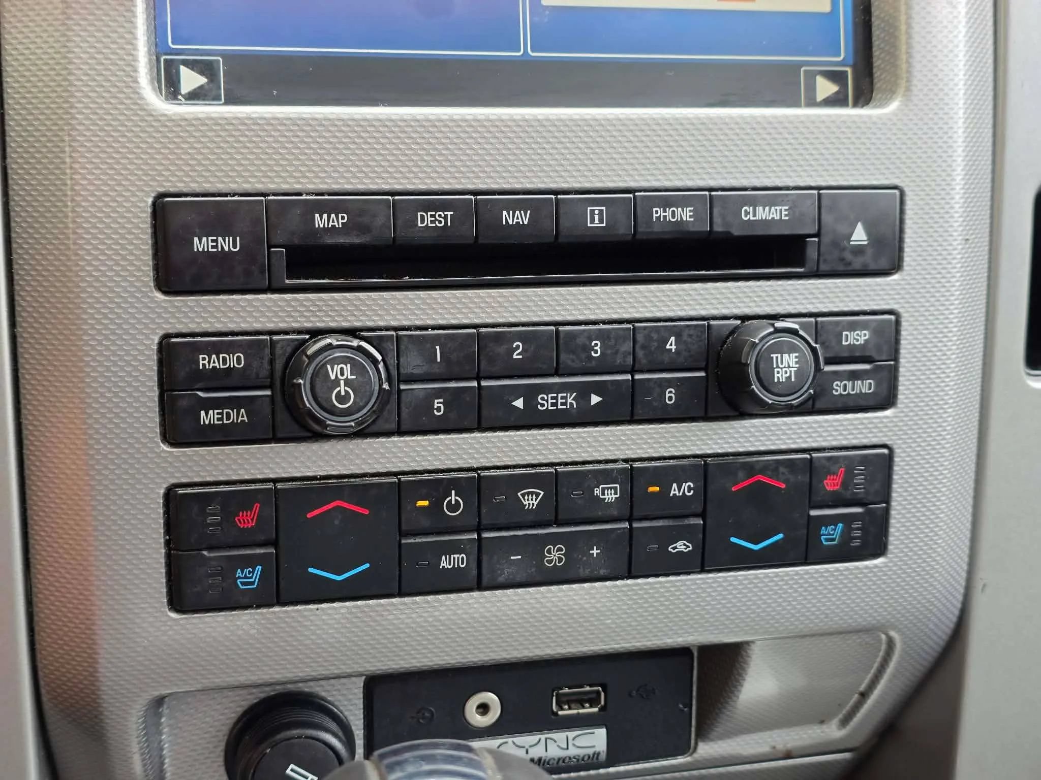 Used 2011 Ford F150 Lariat Limited RWD image 24
