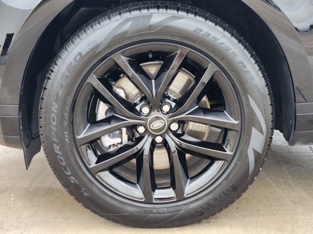 Certified 2025 Land Rover Range Rover Evoque S image 13