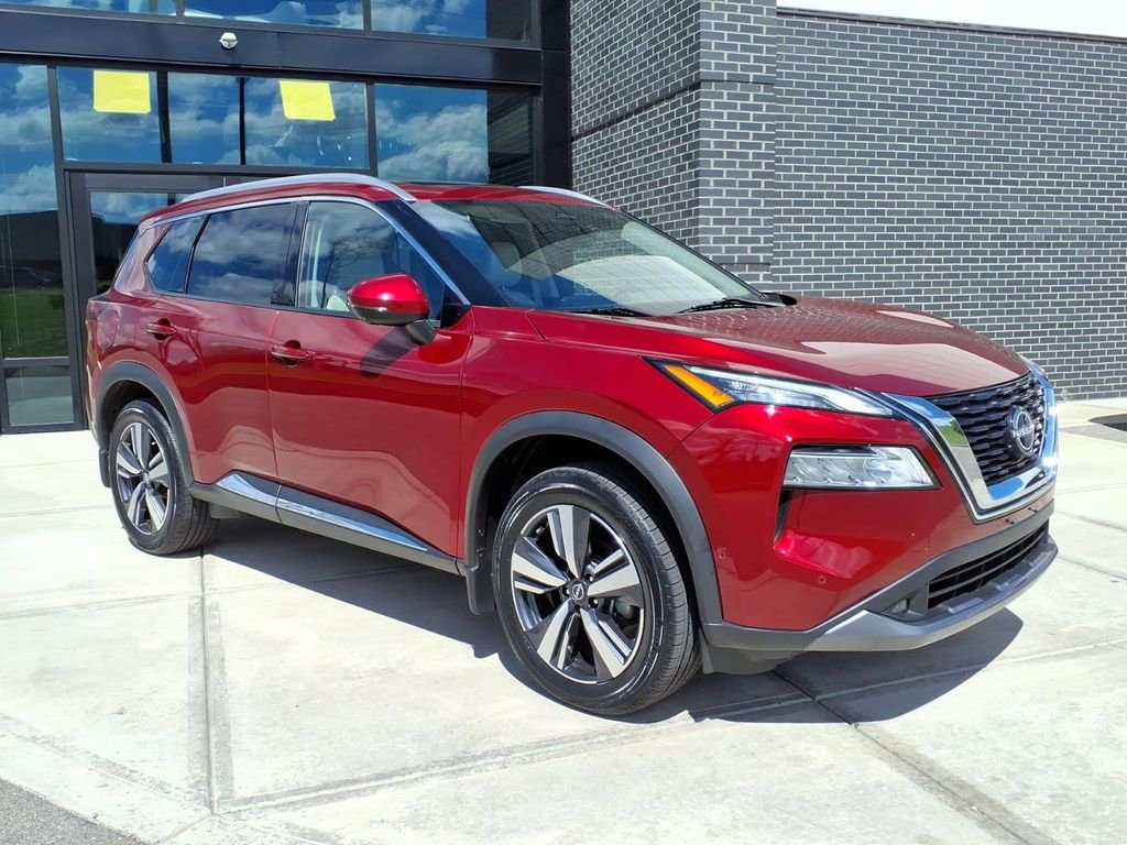 Used 2022 Nissan Rogue SL w/ SL Premium Package image 1