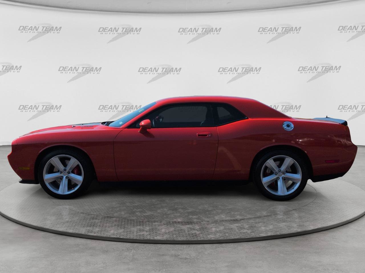 Used 2010 Dodge Challenger SRT8 w/ SRT Option Group II RWD image 4
