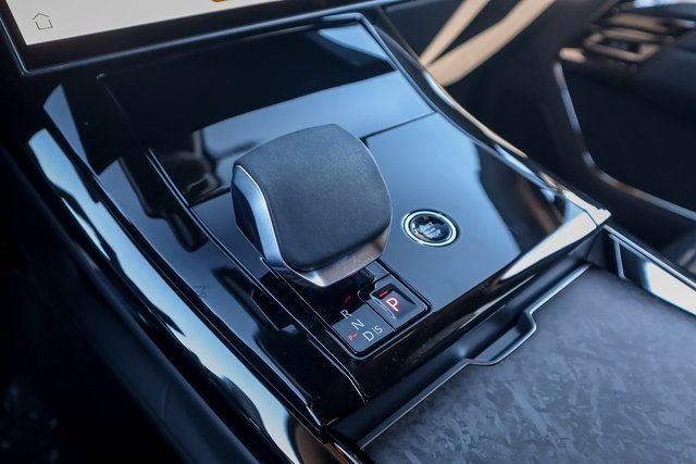 New 2025 Land Rover Range Rover Sport Autobiography image 20