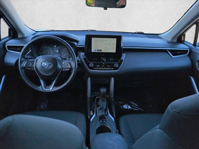 Used 2024 Toyota Corolla Cross LE AWD/4WD image 18