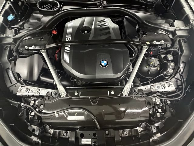 Used 2025 BMW 740i RWD image 9