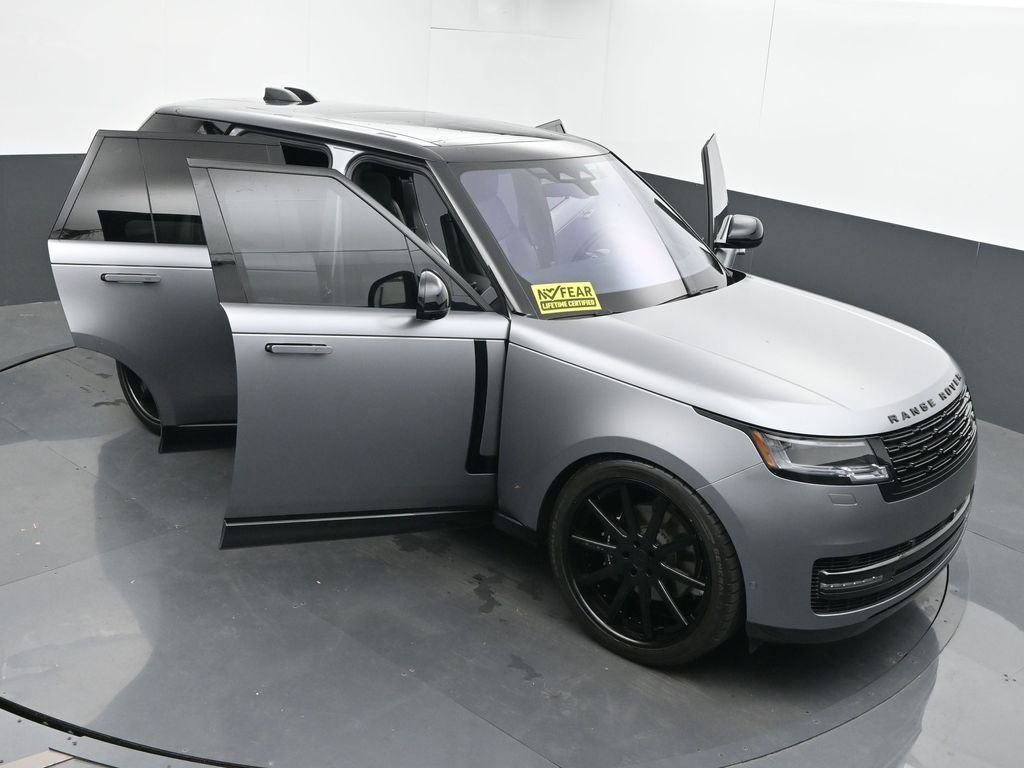 Used 2023 Land Rover Range Rover SE image 57