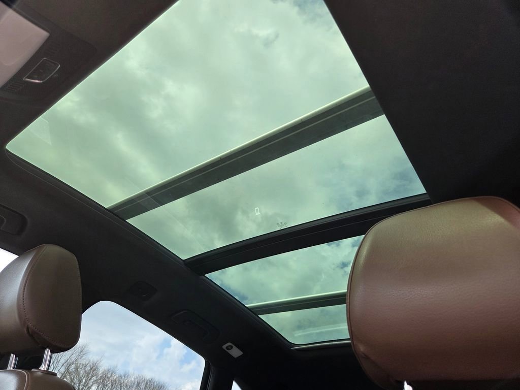 Used 2017 Audi Q5 2.0T Premium Plus w/ Technology Package image 9