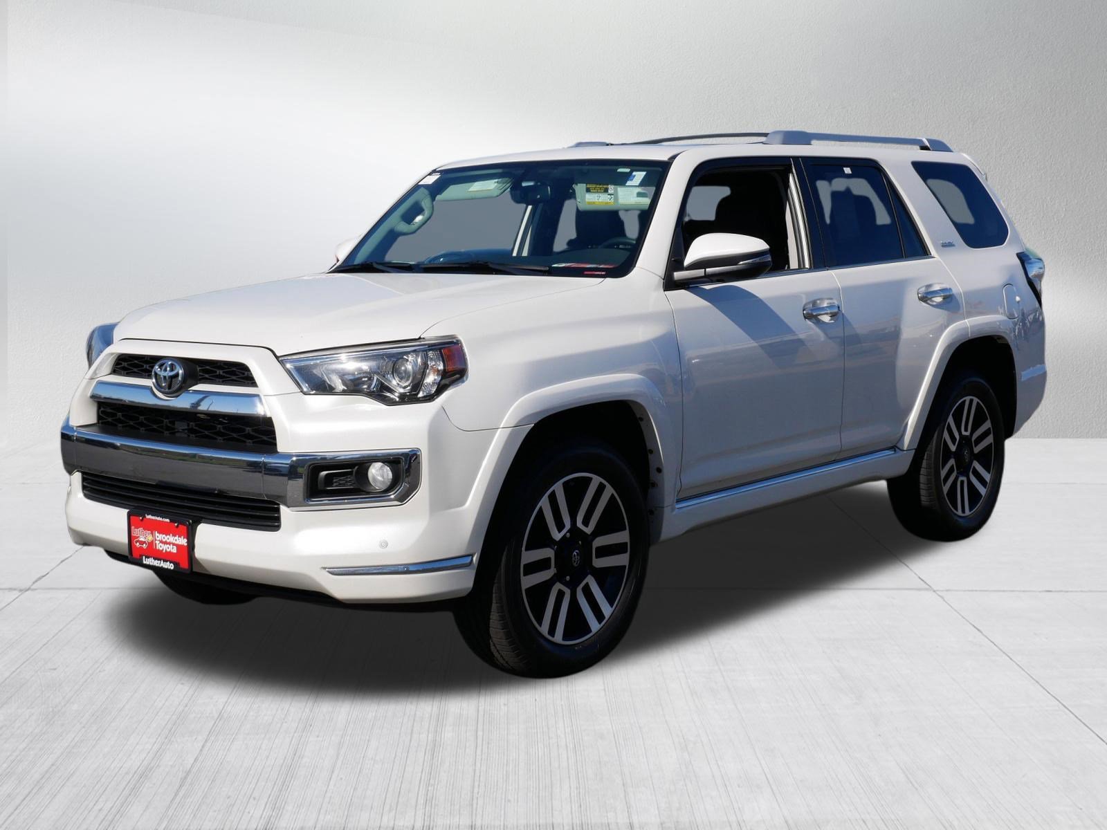 Used 2018 Toyota 4Runner Limited AWD/4WD image 3